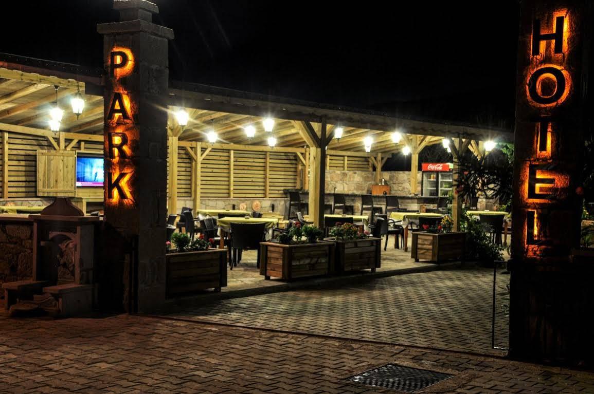 Assos Park Hotel Exterior foto